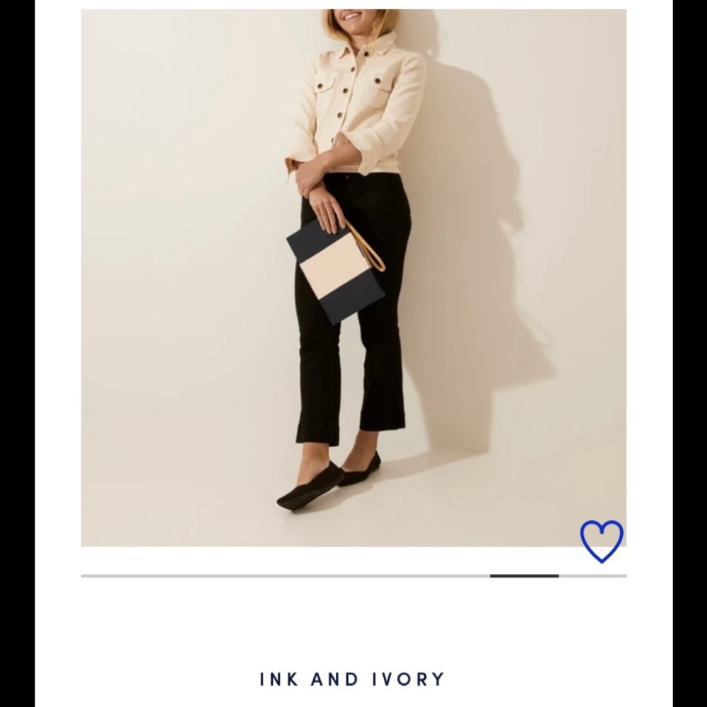 Rothy’s Essential Pouch Ink/Ivory